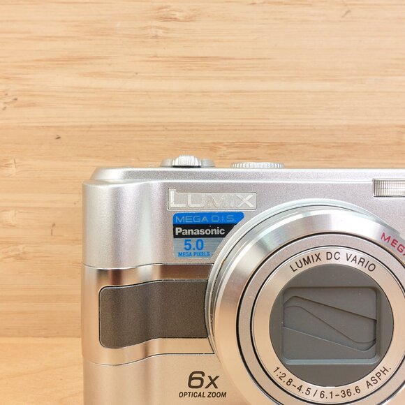 Panasonic Lumix DMC-LZ3 Digital Camera / 5MP / 6x Zoom / Japan Made / Tested - Picture 3 of 9